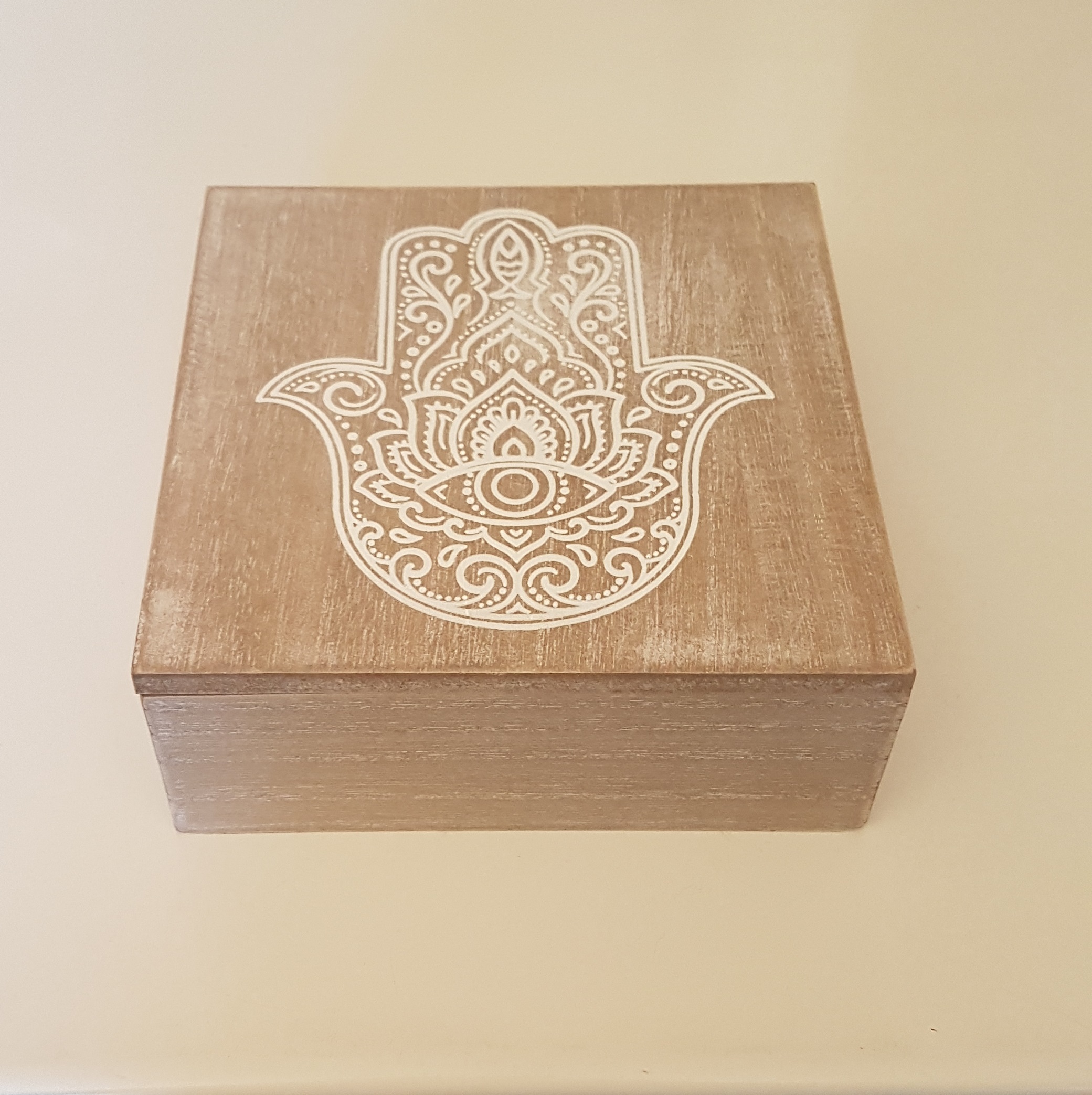 Caja Madera Mano de Fátima